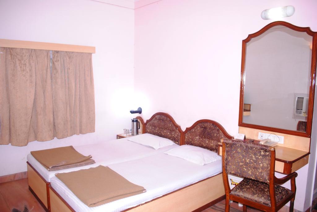 מלון פורי Padma חדר תמונה