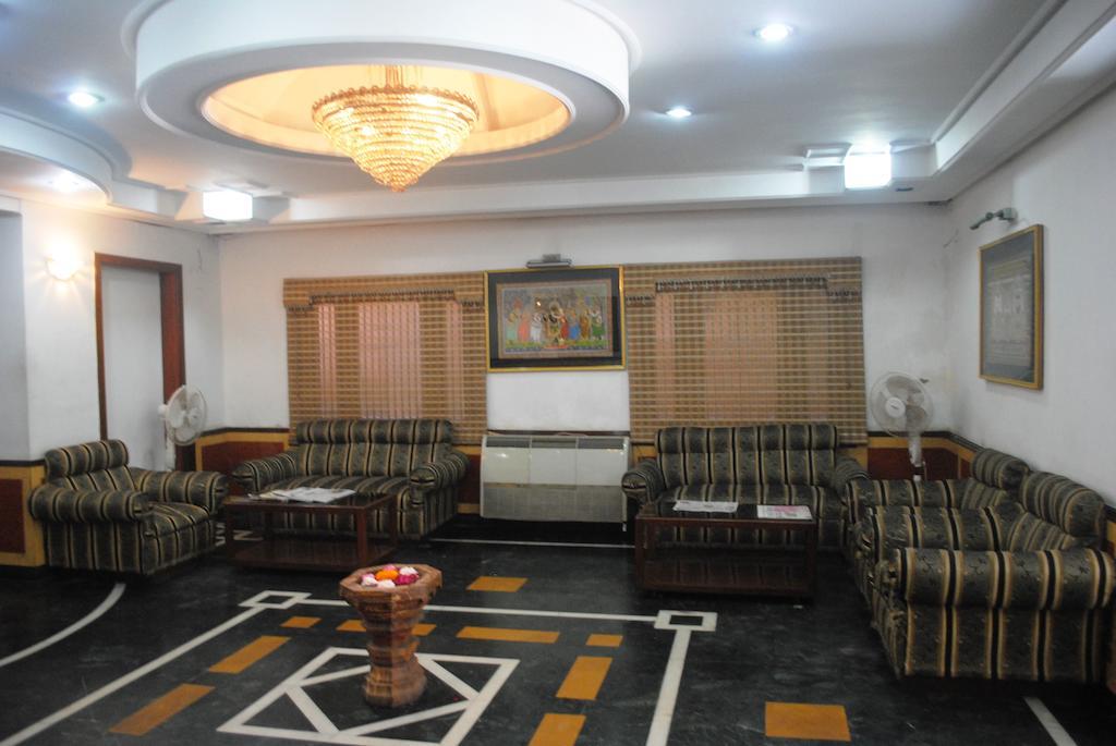 מלון פורי Padma מראה חיצוני תמונה